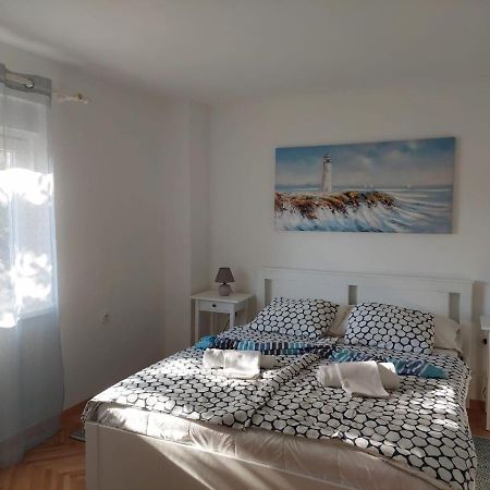 Apartment Hajduk Starigrad Paklenica Exteriér fotografie